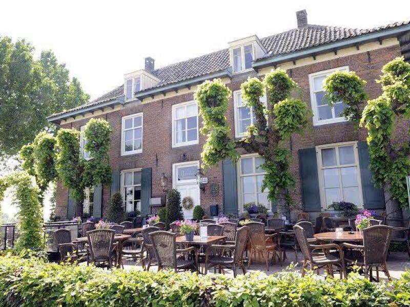 Veerhuis Opheusden Hotell Exteriör bild