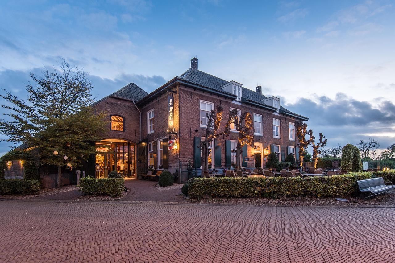 Veerhuis Opheusden Hotell Exteriör bild